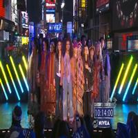 STAGE TUBE: Cast of HAIR Performs on New Year's Eve! Video